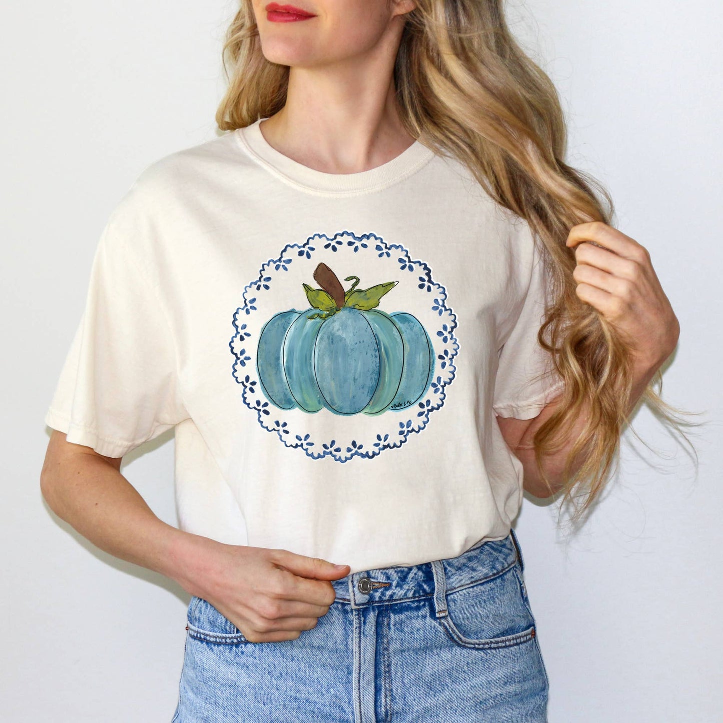 Grannys Pumpkin Doily T-Shirt