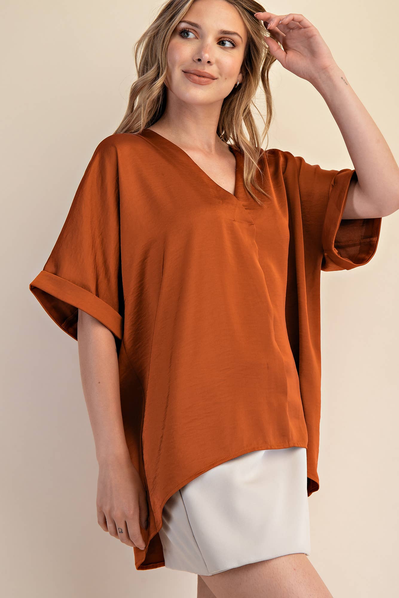 The Erica Hi Lo Blouse - Rust