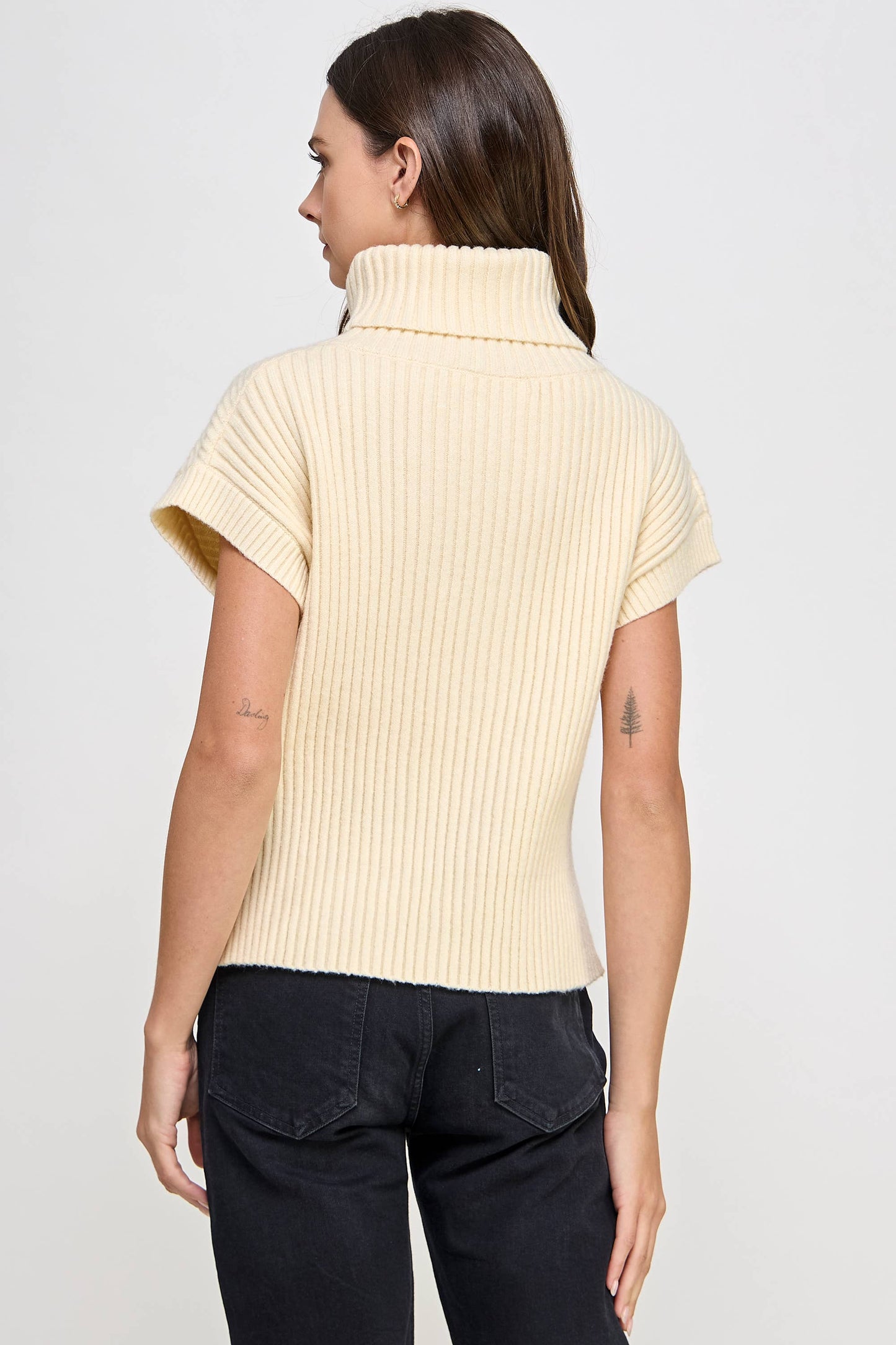 Turtle Neck Sweater - Cream
