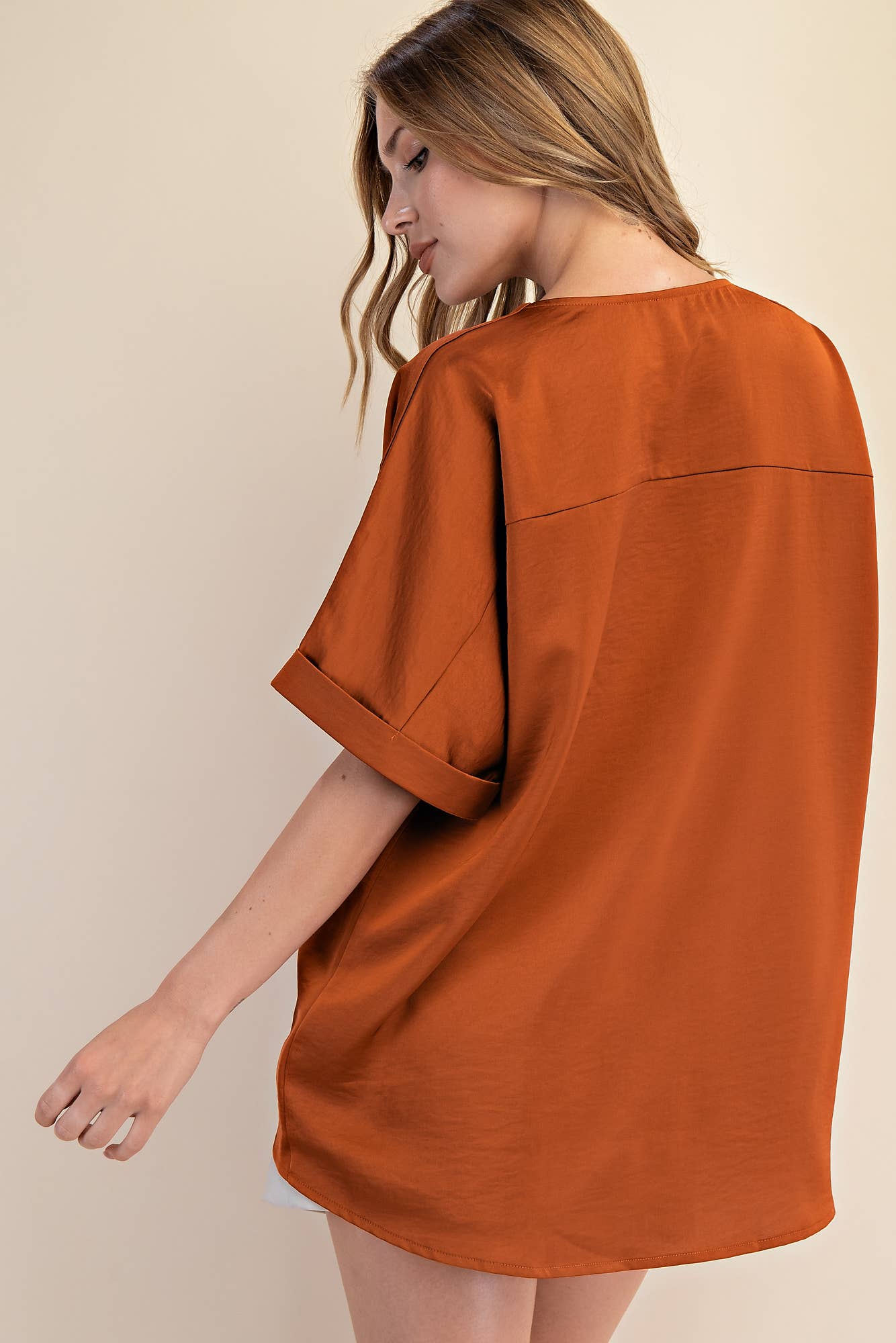 The Erica Hi Lo Blouse - Rust