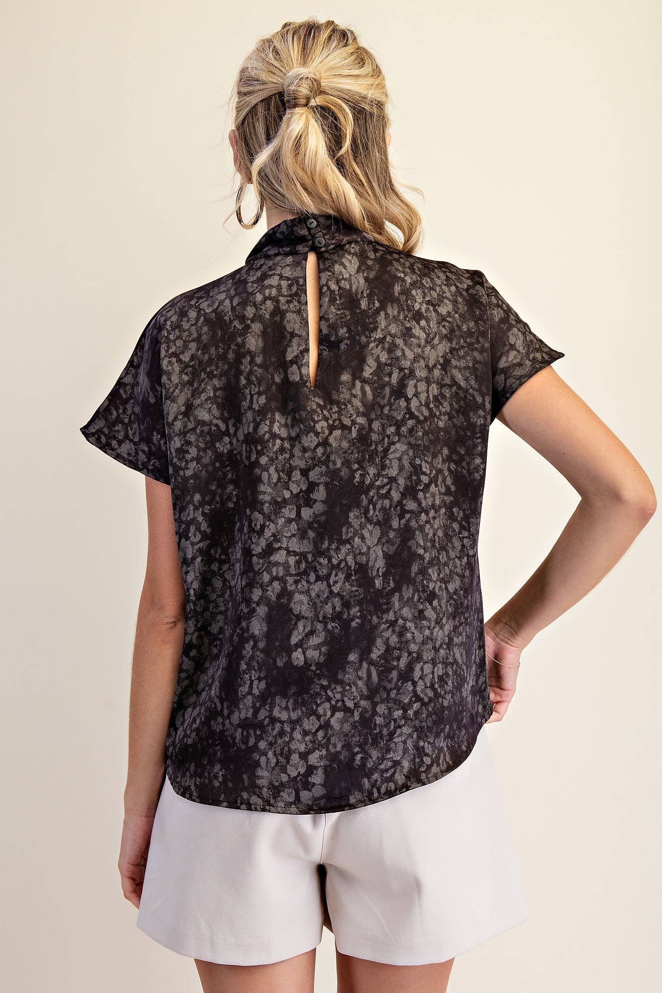 The Mandarin Top: Mustard