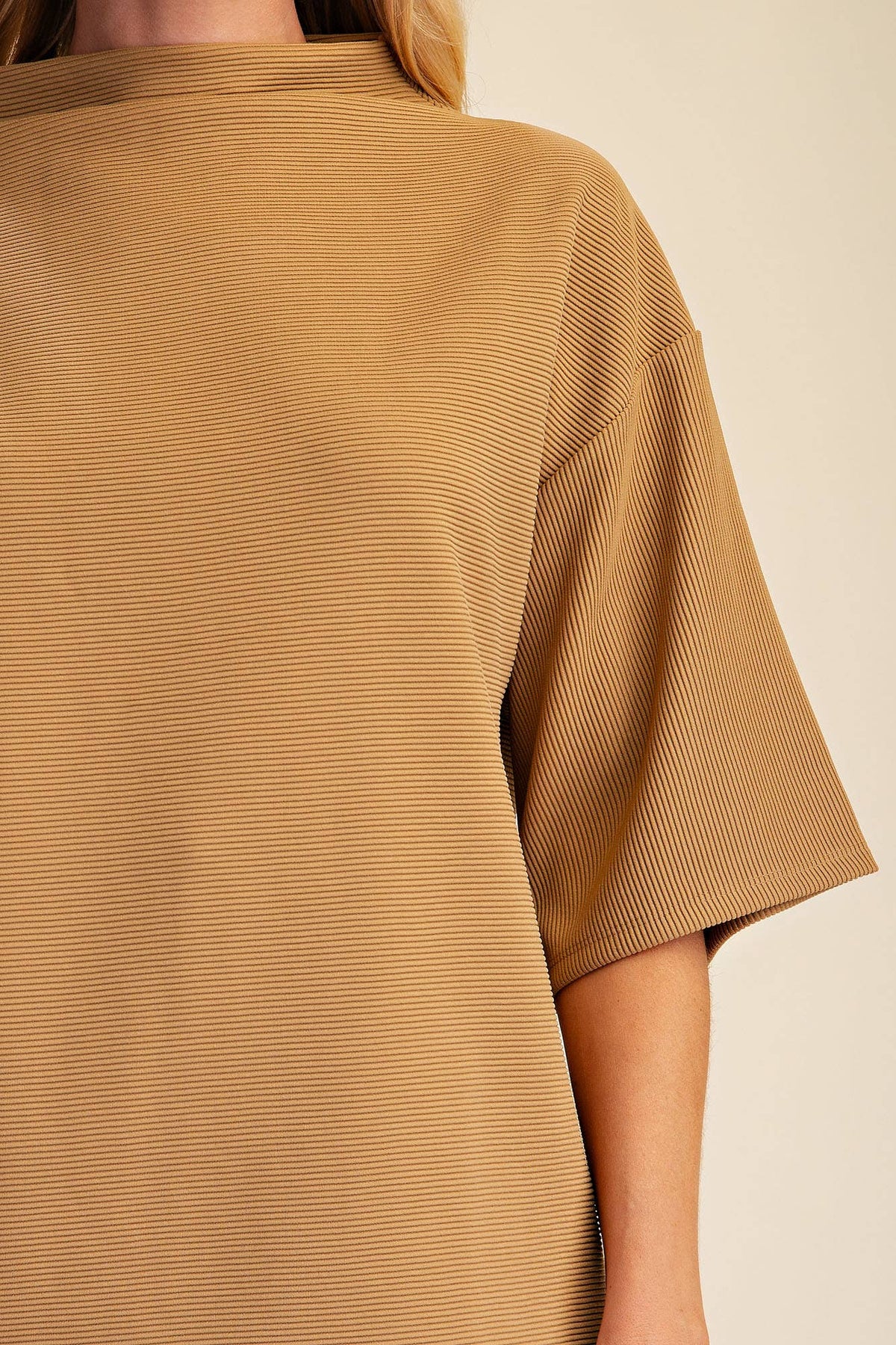 The Annie Top: Camel