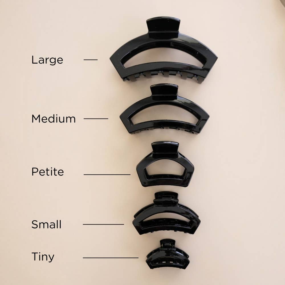Open | Jet Black | Petite Claw Clip