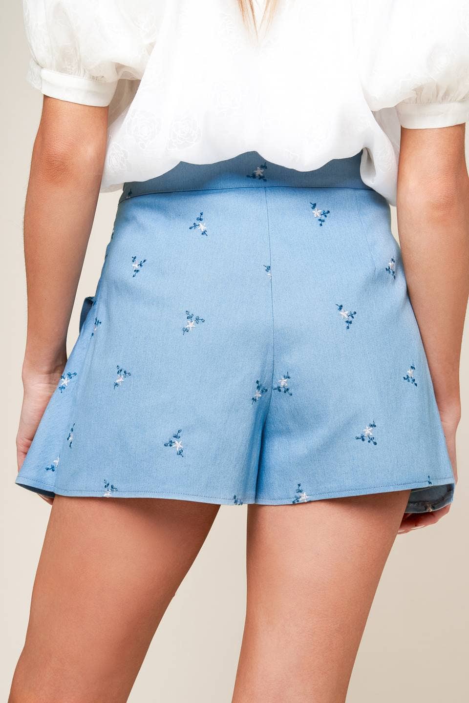 Floral Embroidered Skort