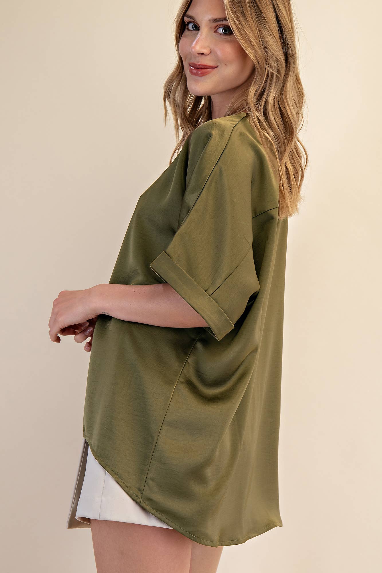The Erica Hi Lo Blouse - Olive
