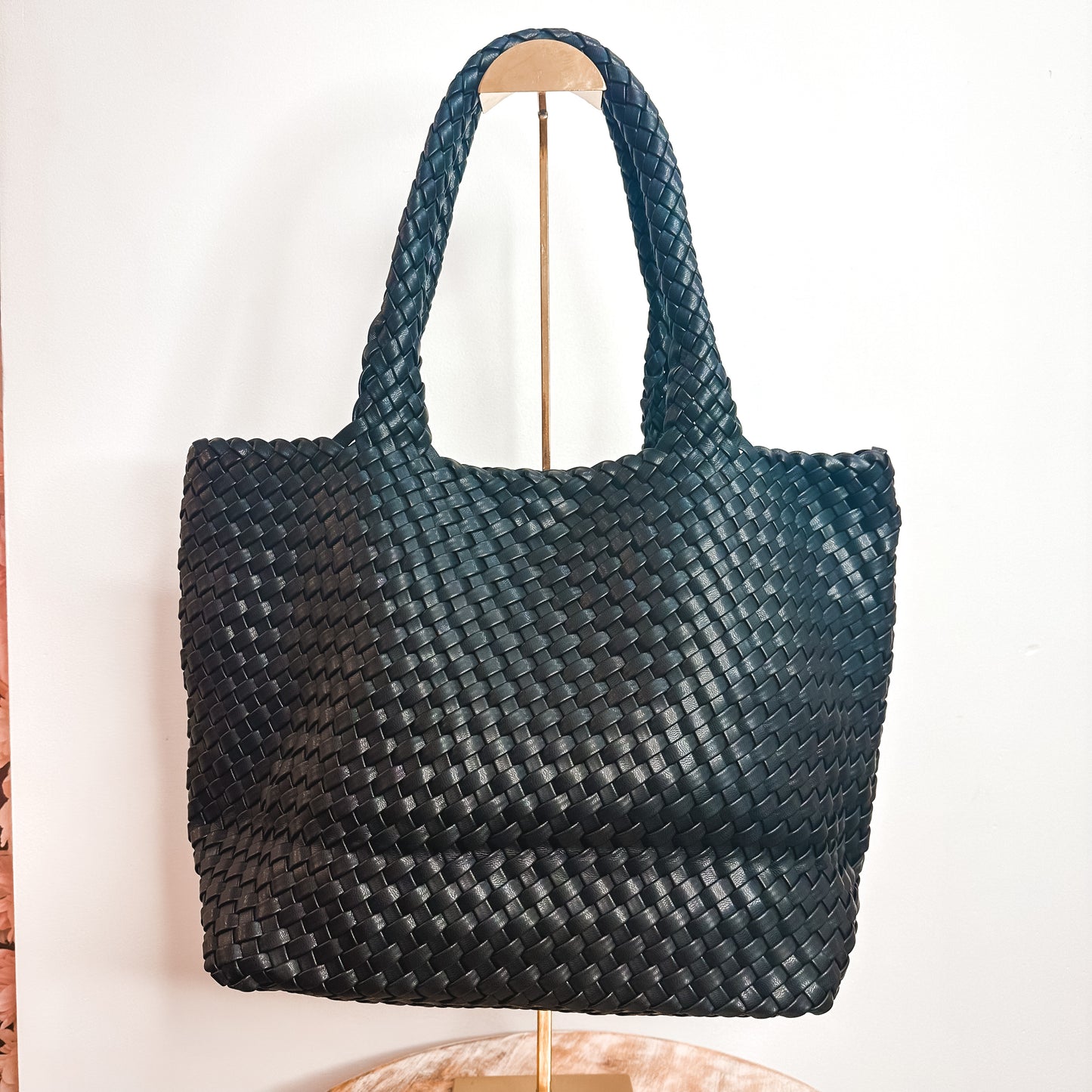 Woven Tote - Black -LG