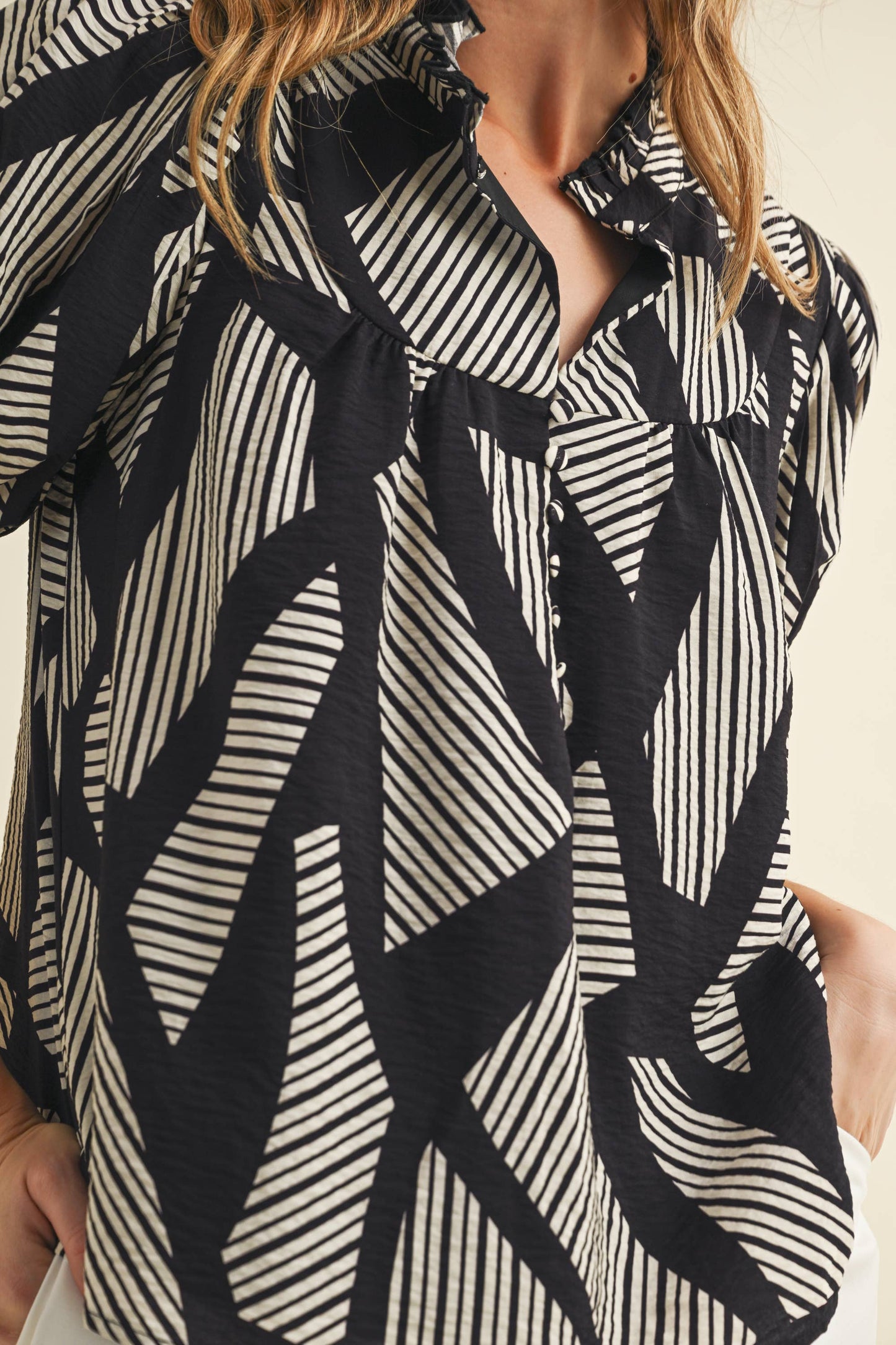 Geo Puff Sleeve Blouse