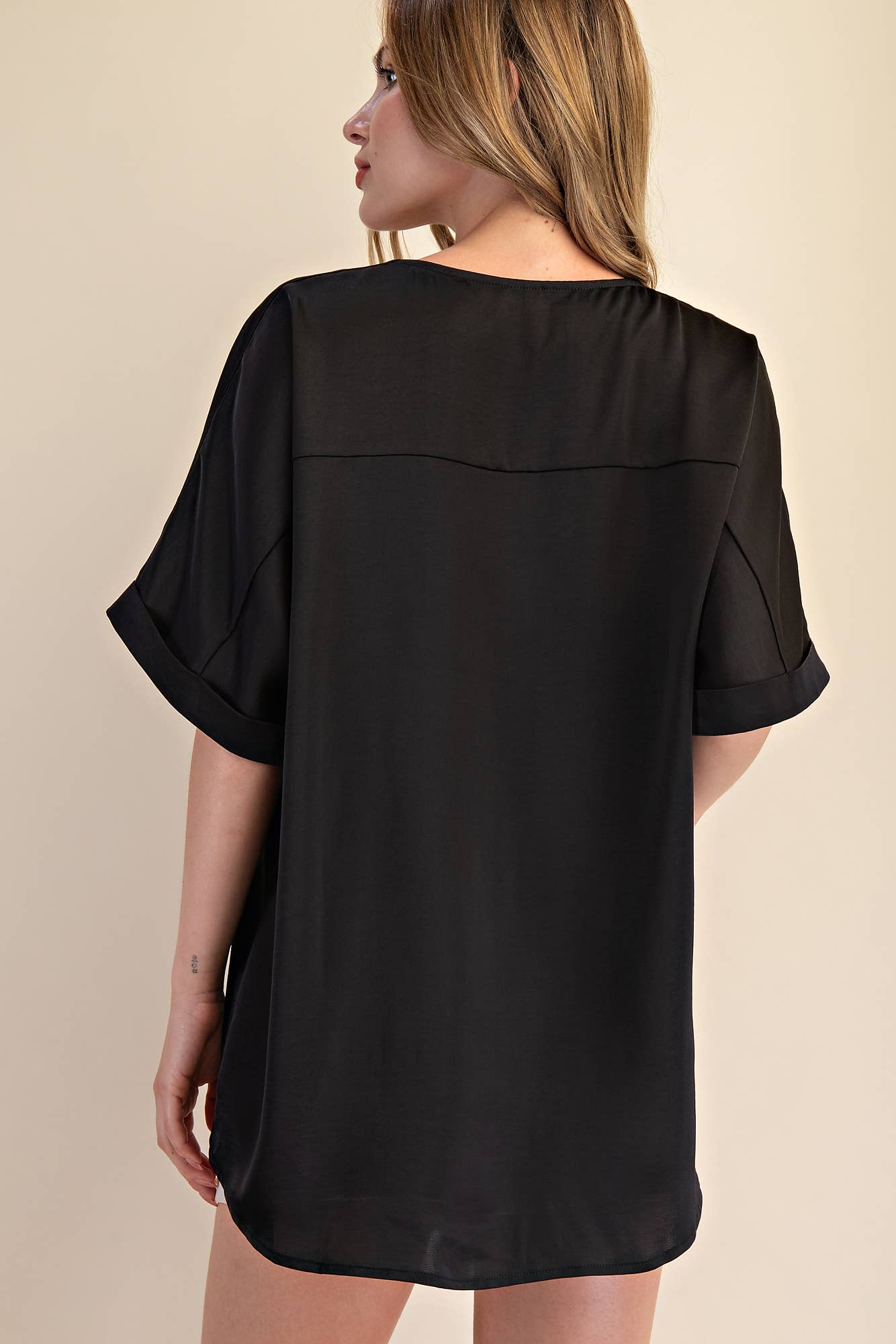 The Erica Hi Lo Blouse - Black