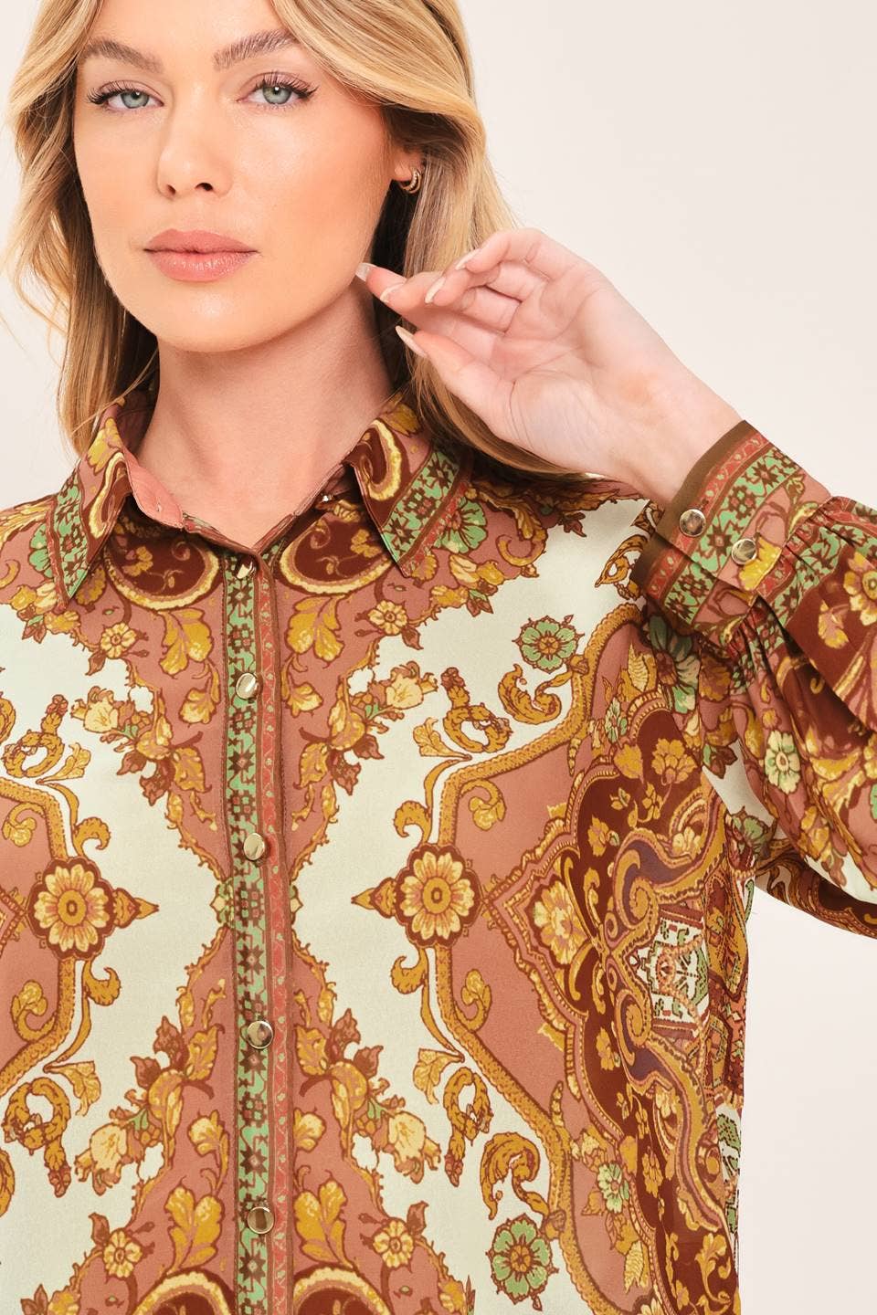The Sara Top
