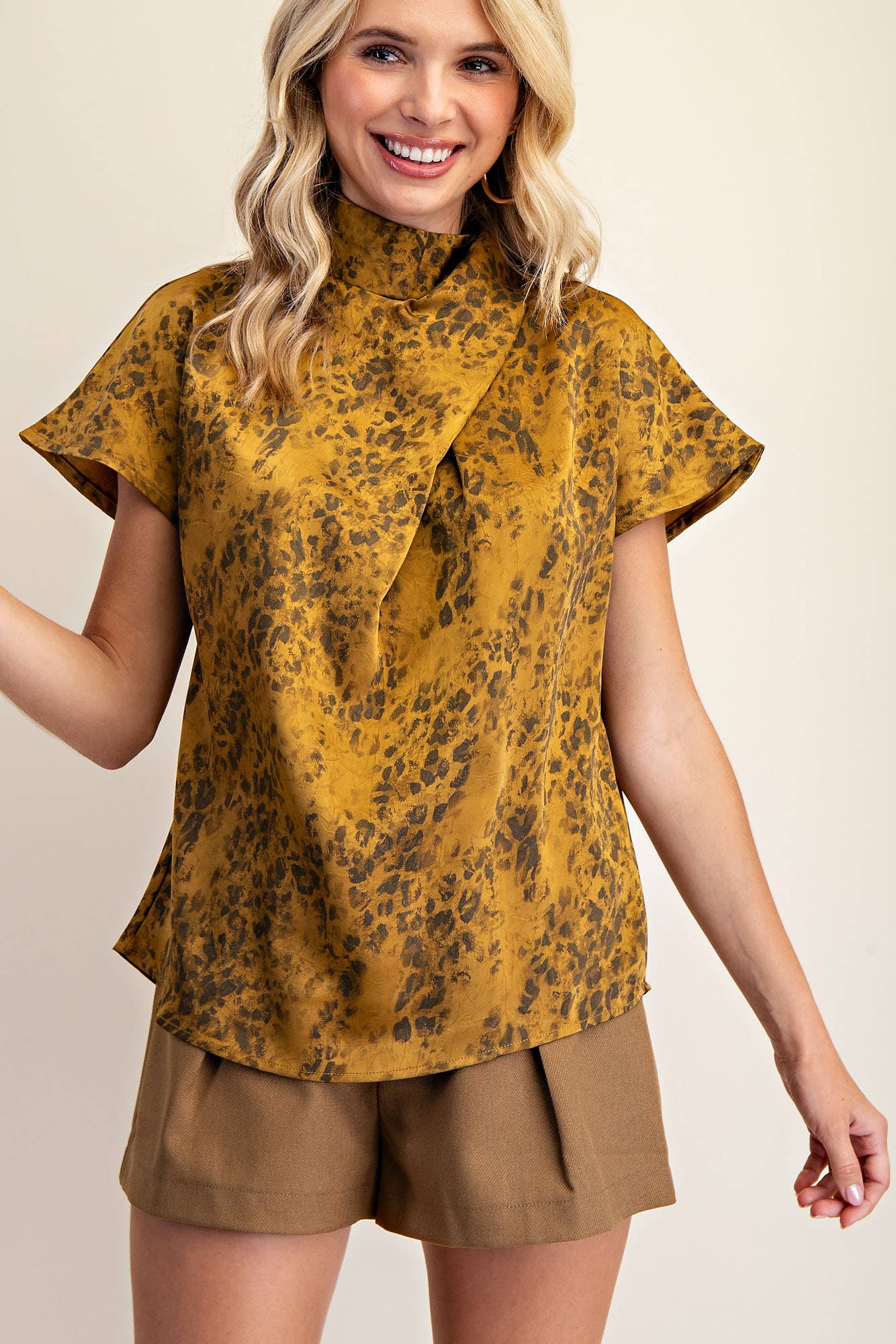The Mandarin Top: Mustard