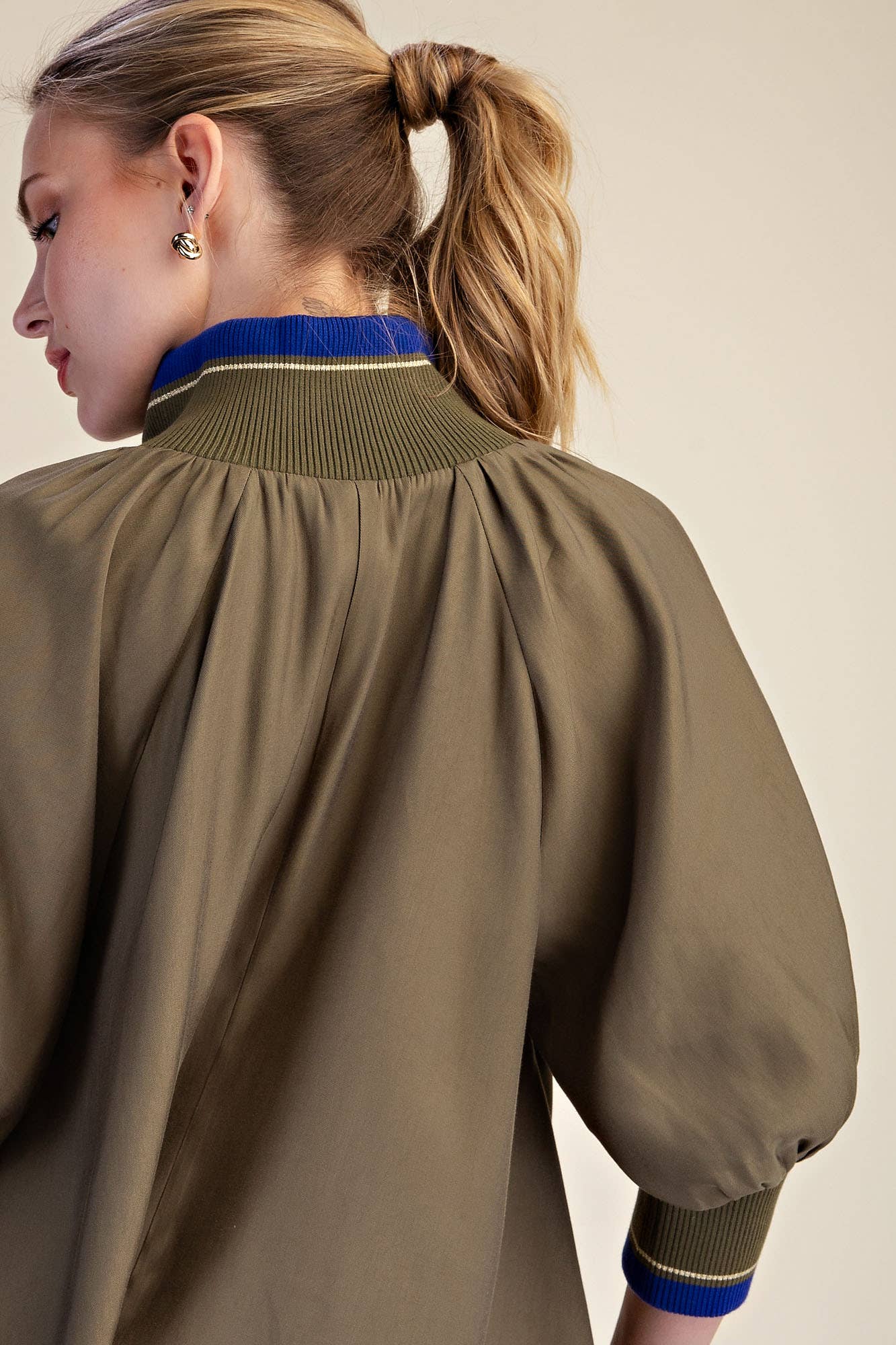 The Willow Blouse: Olive