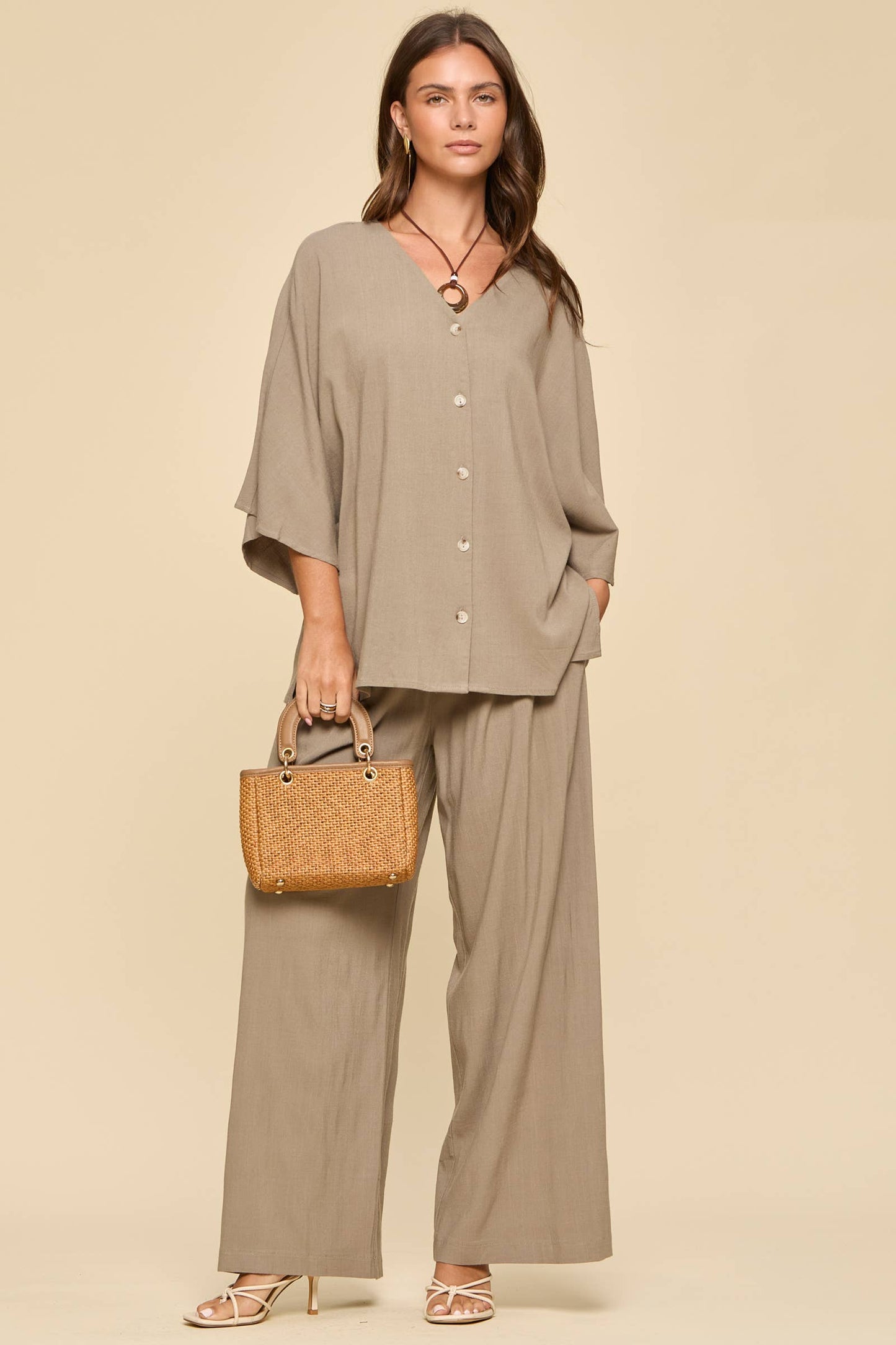 The Sophia Linen Set: Taupe
