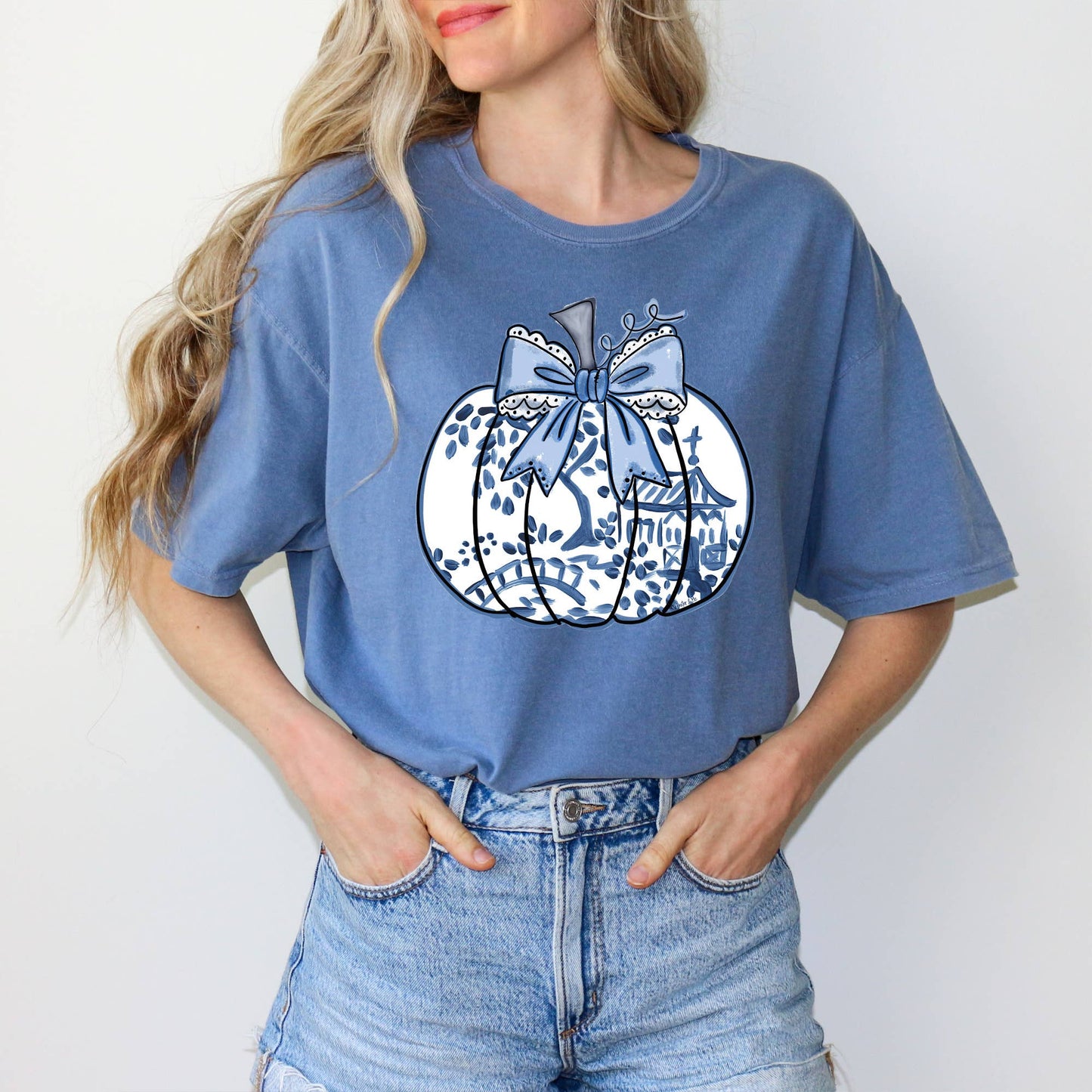 Blue Willow Pumpkin T-Shirt