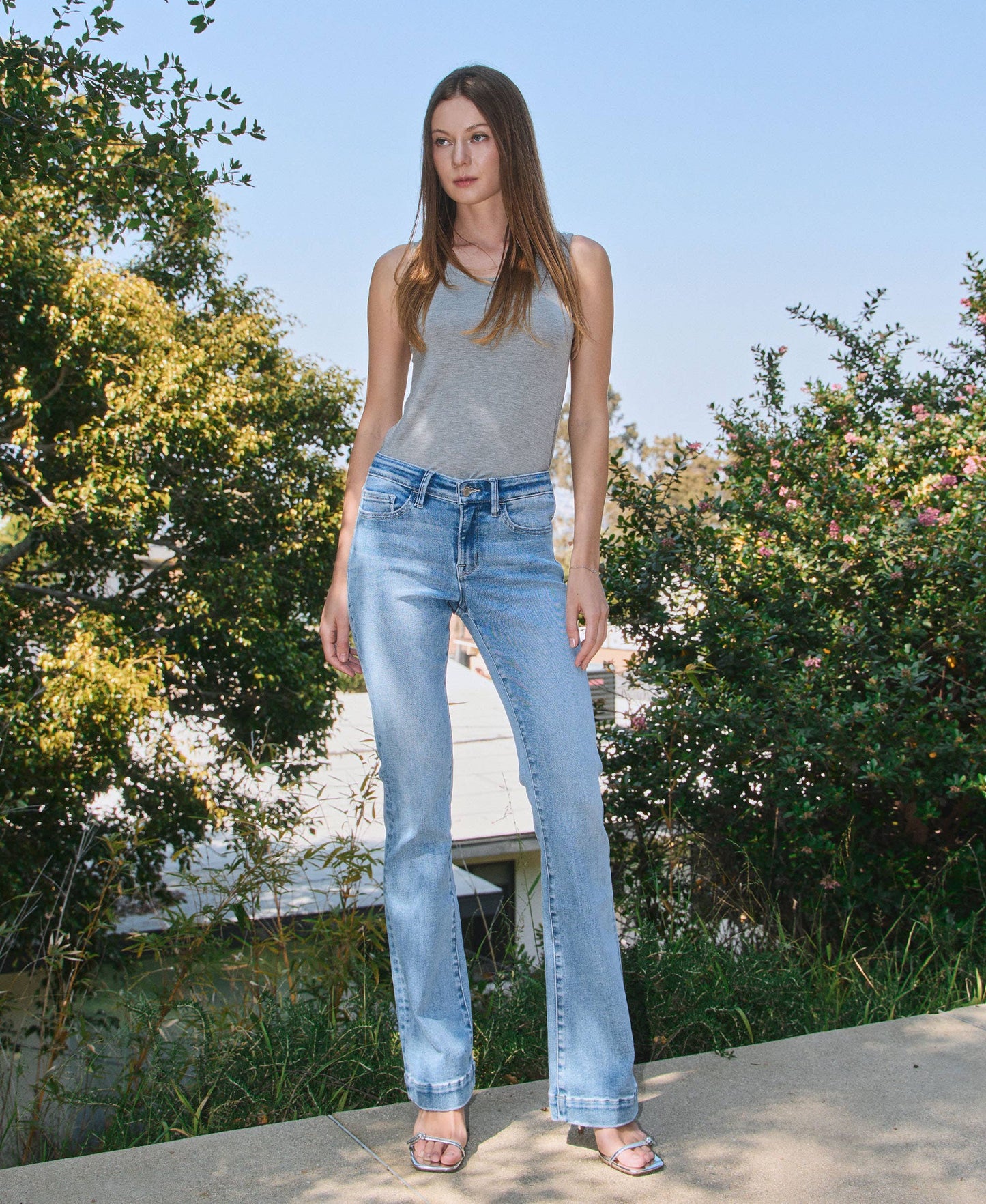 MID RISE TROUSER HEM BOOTCUT JEANS