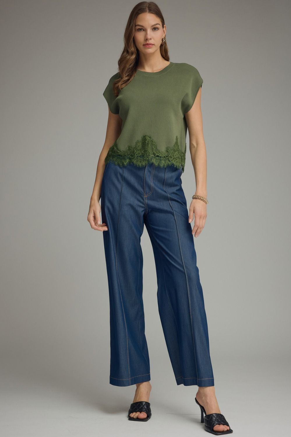 The Cara Top