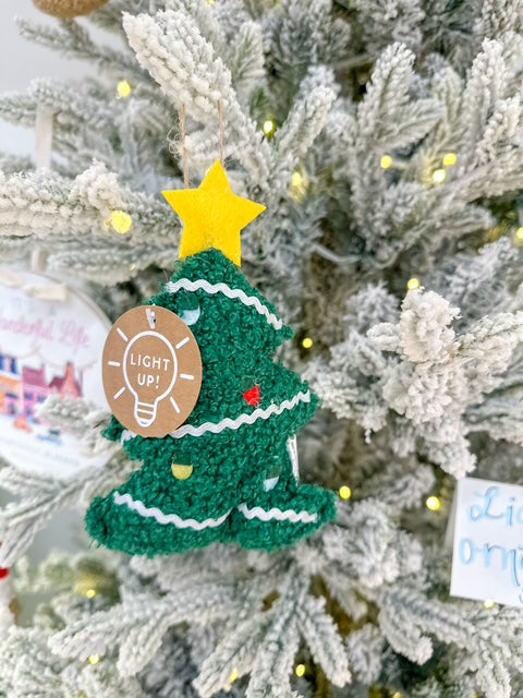 Light Up Ornament - Tree