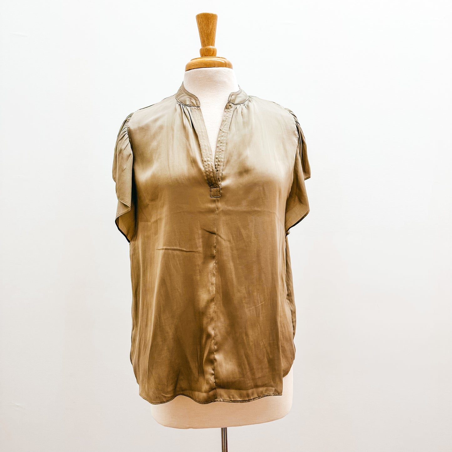 The Allison Blouse - Taupe