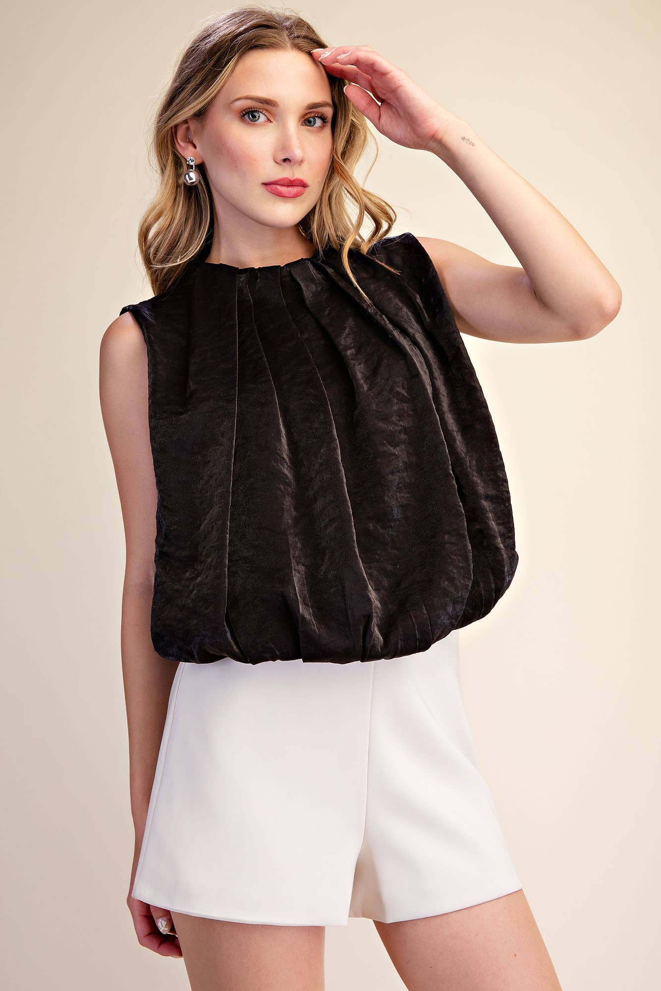 The Becca Balloon Top - Black