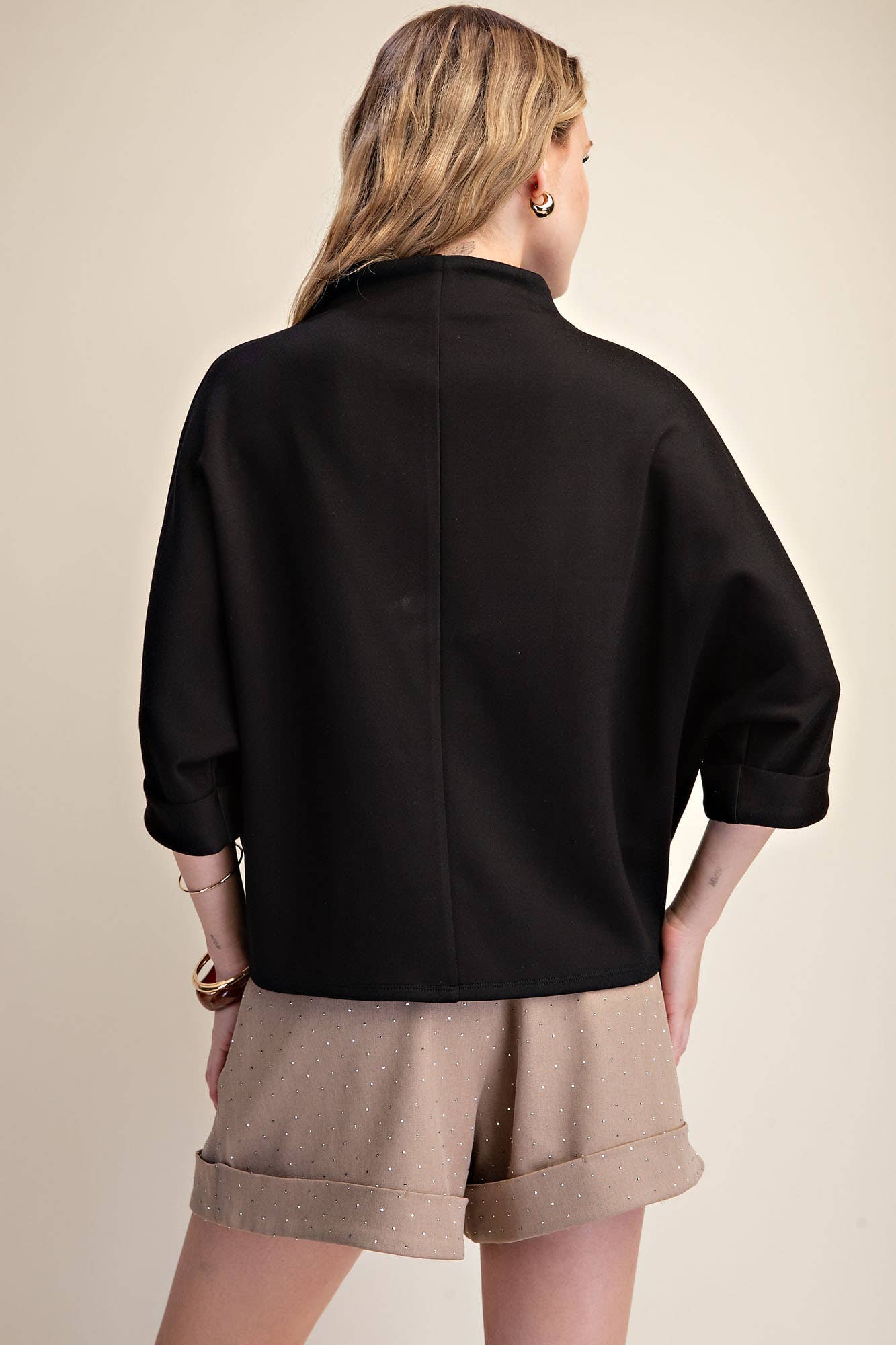 Mock-Neck 3/4 Sleeve Top: Black
