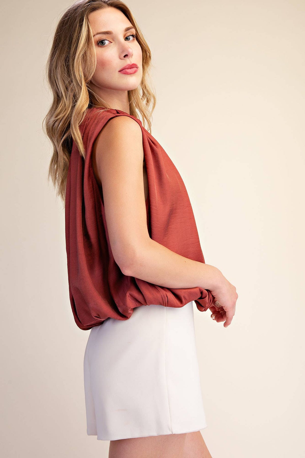 The Becca Balloon Top -  Rust