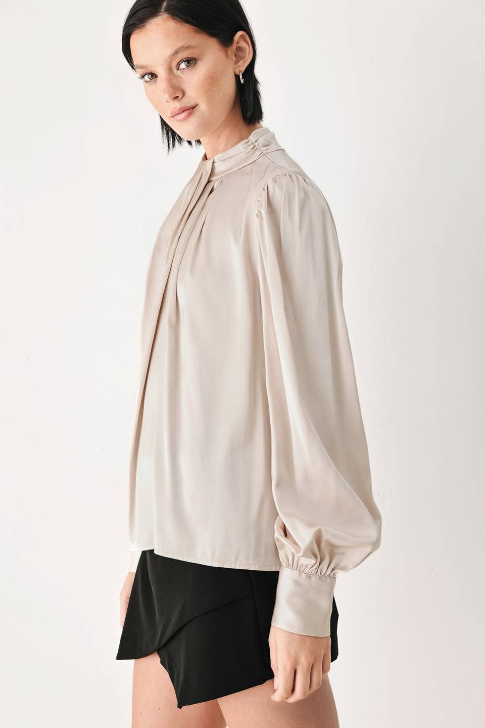 The Jenna Top - Champagne