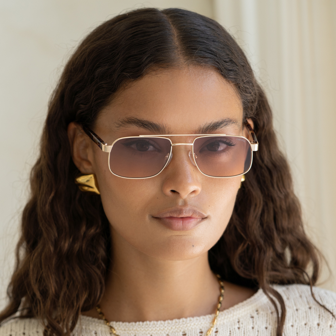 Vesper Unisex Aviator Sunglasses  : Gold / Sunset