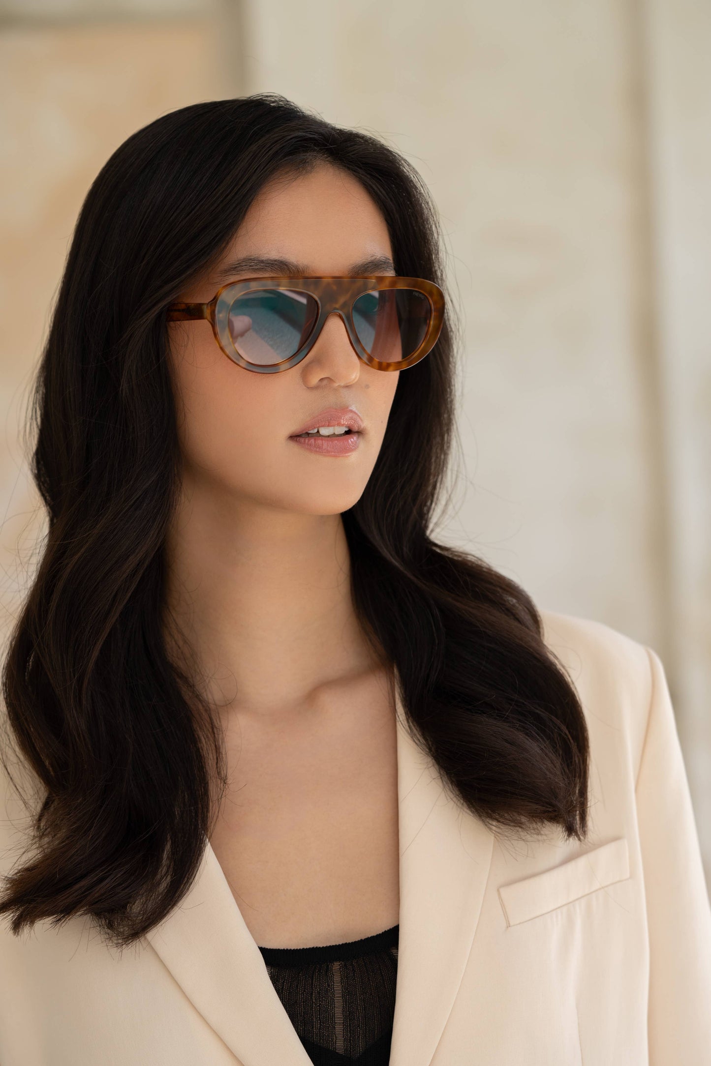 Jetsetter Acetate Womens Aviator Sunglasses : Honey Tortoise