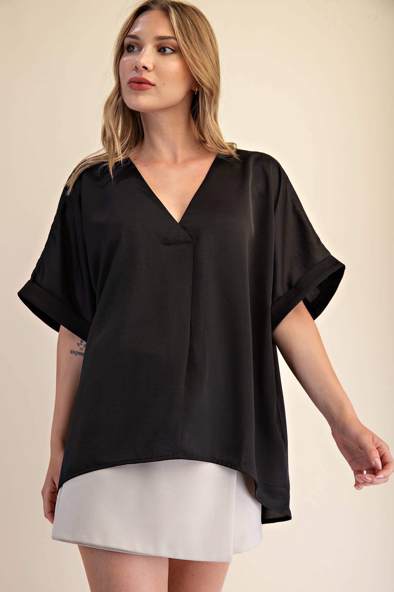 The Erica Hi Lo Blouse - Black